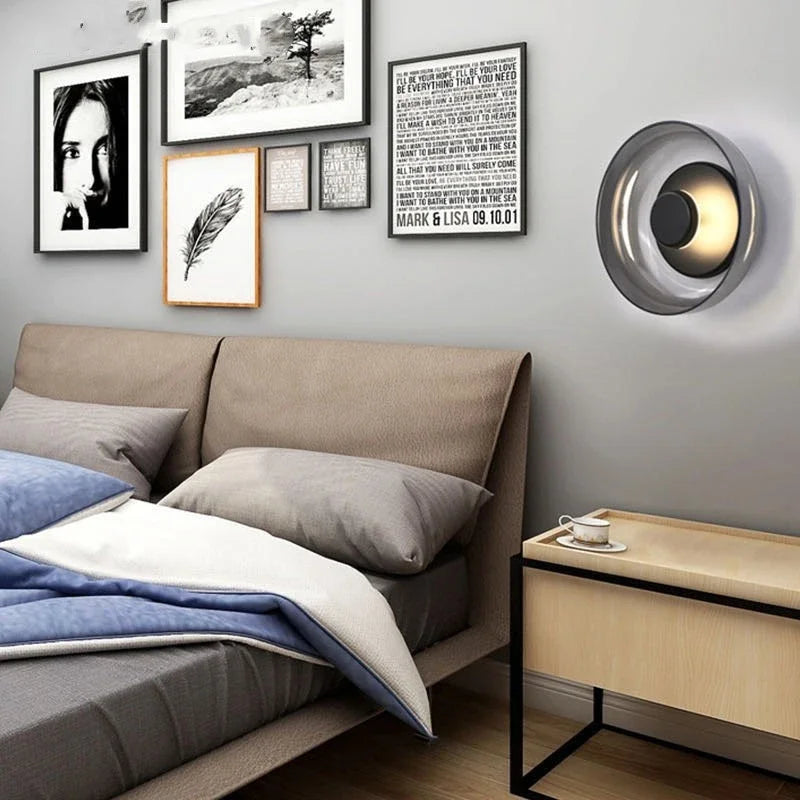 Nordische runde LED-Wandleuchte aus Glas