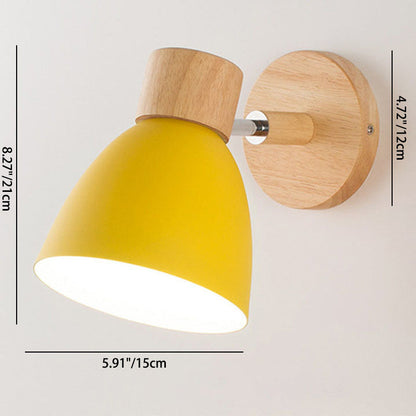 Wandleuchte Macaron aus Holz & Eisen