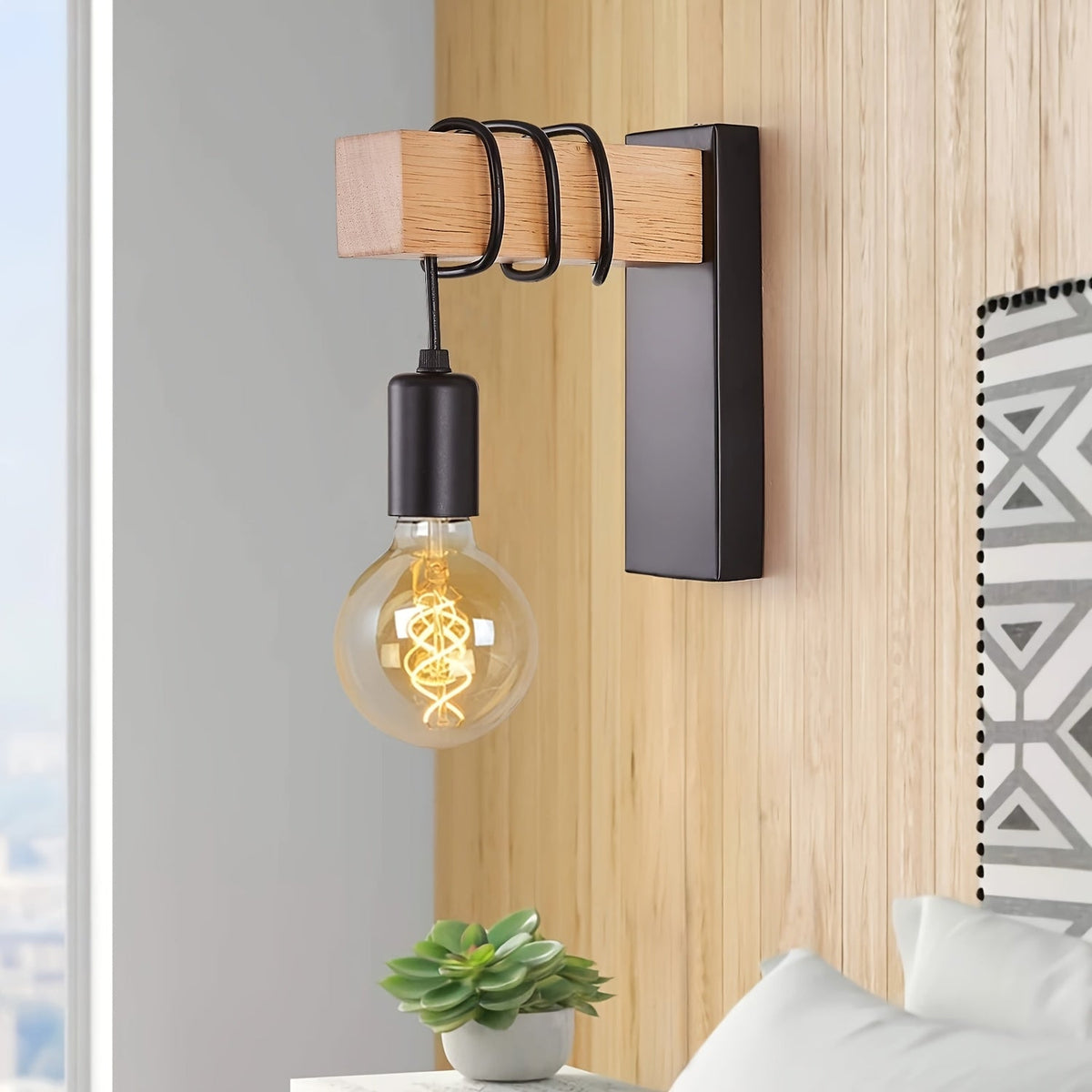 Industrielle Wandleuchte aus Holz & Metall E27