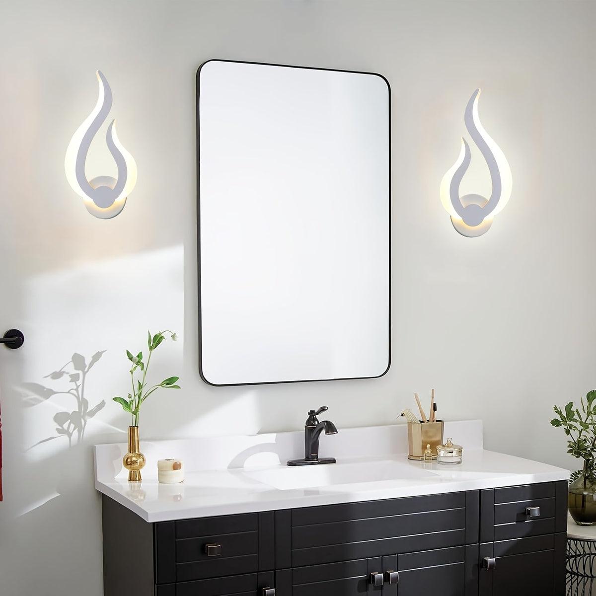 Flame Acrylic 10W LED Wall Light