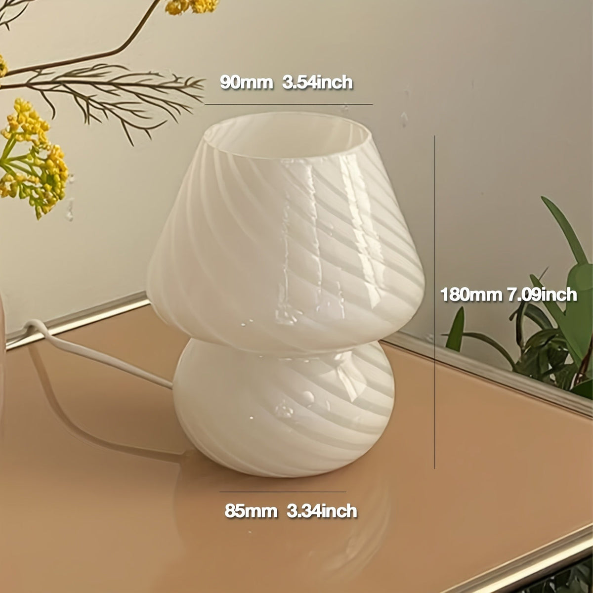 Pilzförmige Tischleuchte aus gedrehtem Glas