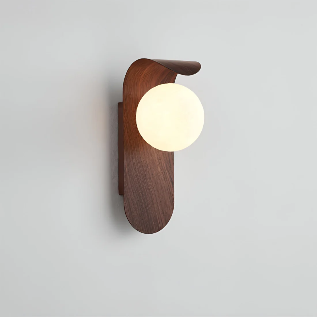 Icar Skandinavische LED-Wandleuchte aus Holz