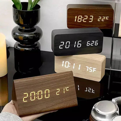 Smart-LED-Holzwecker