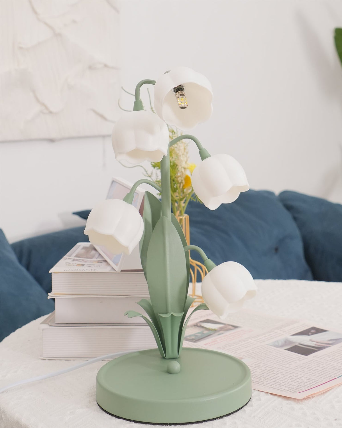 Bell Orchid Tulip Table Lamp