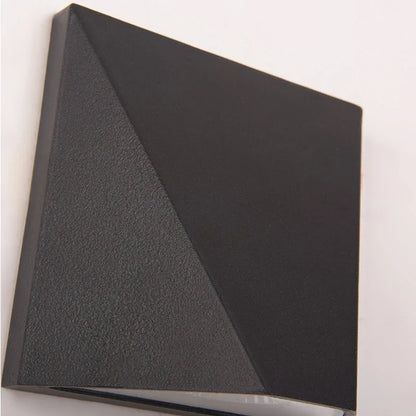 Modern Black 5W IP65 Outdoor LED Wall Light
