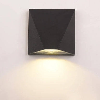 Modern Black 5W IP65 Outdoor LED Wall Light