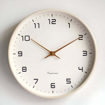 Nordische Wanduhr