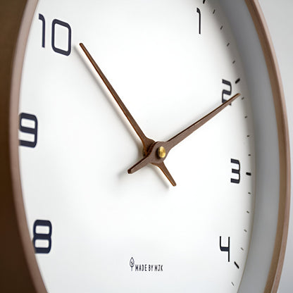 Nordische Wanduhr