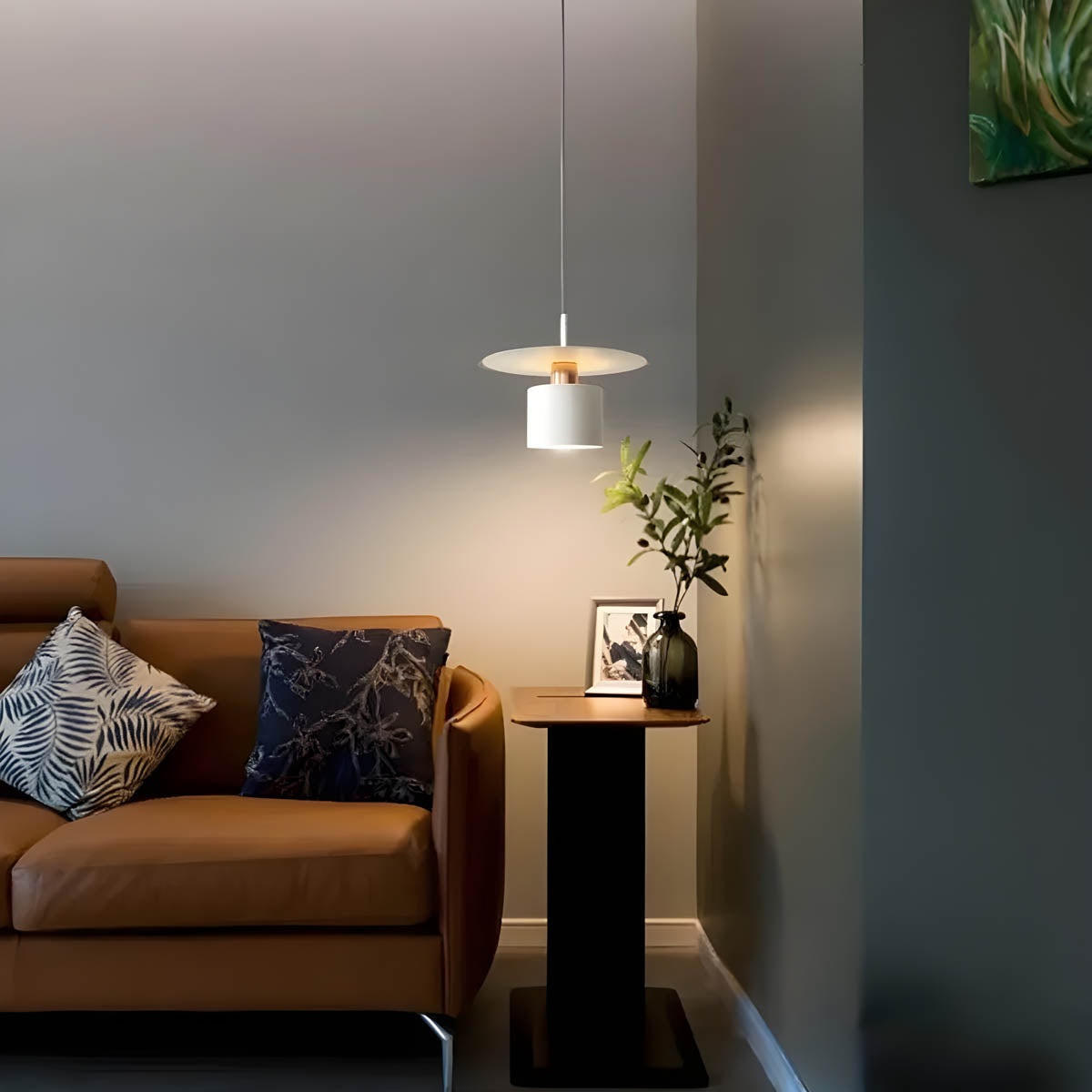 Floating Disc Pendant Light