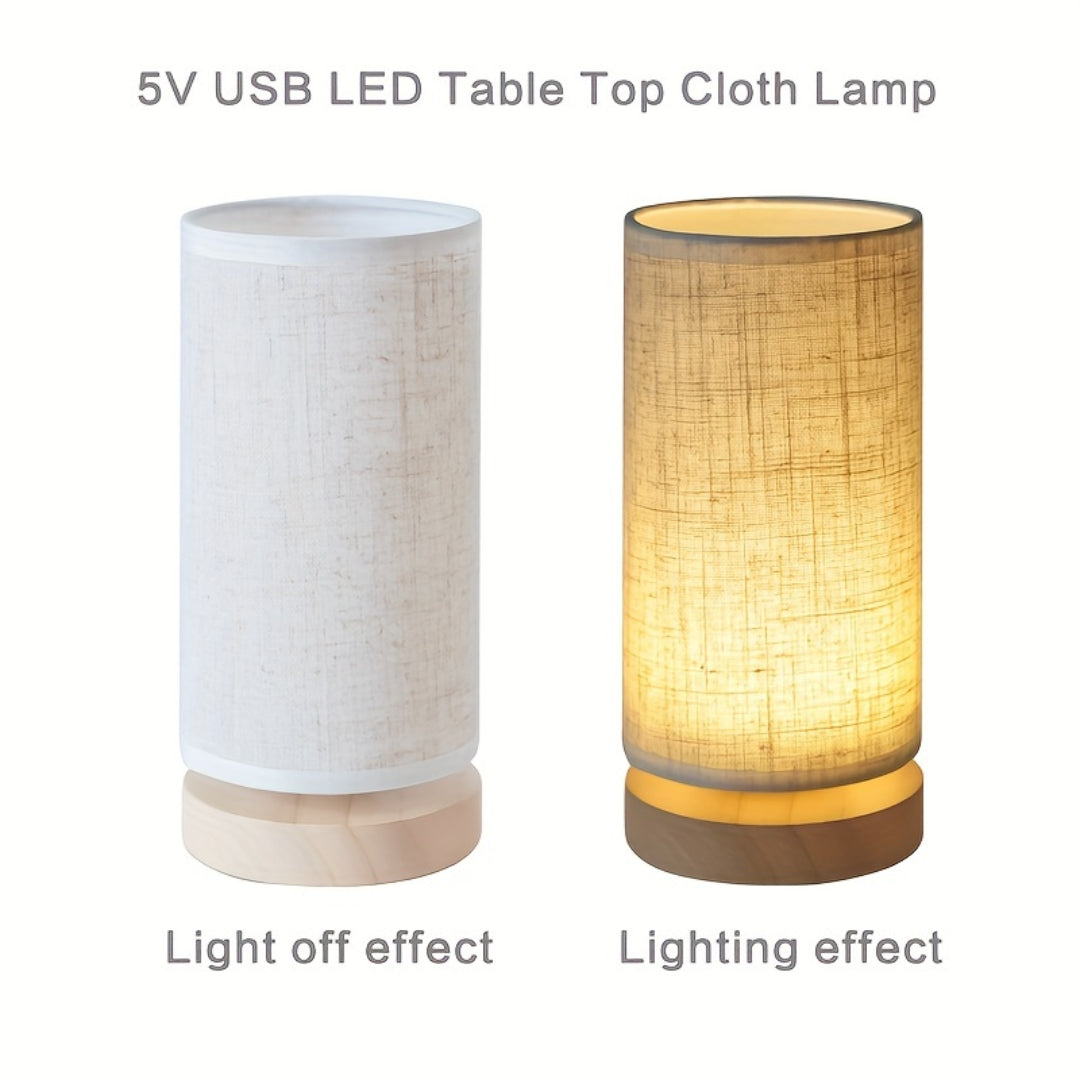 Moderne Holz-Tischleuchte mit USB-Anschluss