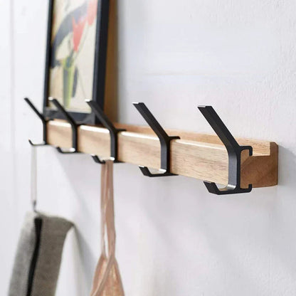 Nordische Wandgarderobe