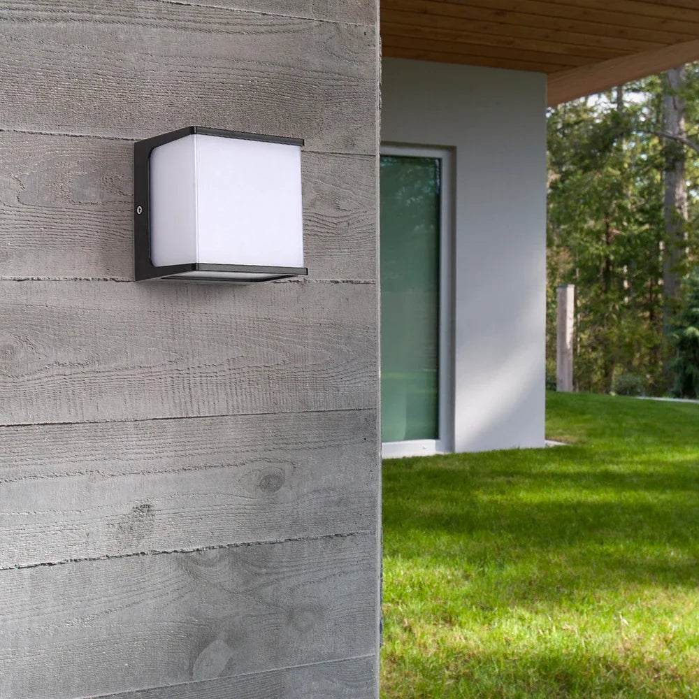 AeroCube IP65 LED-Wandleuchte für den Außenbereich