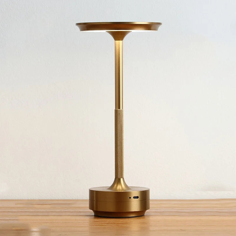Wiederaufladbare, per Touch dimmbare Schreibtischlampe