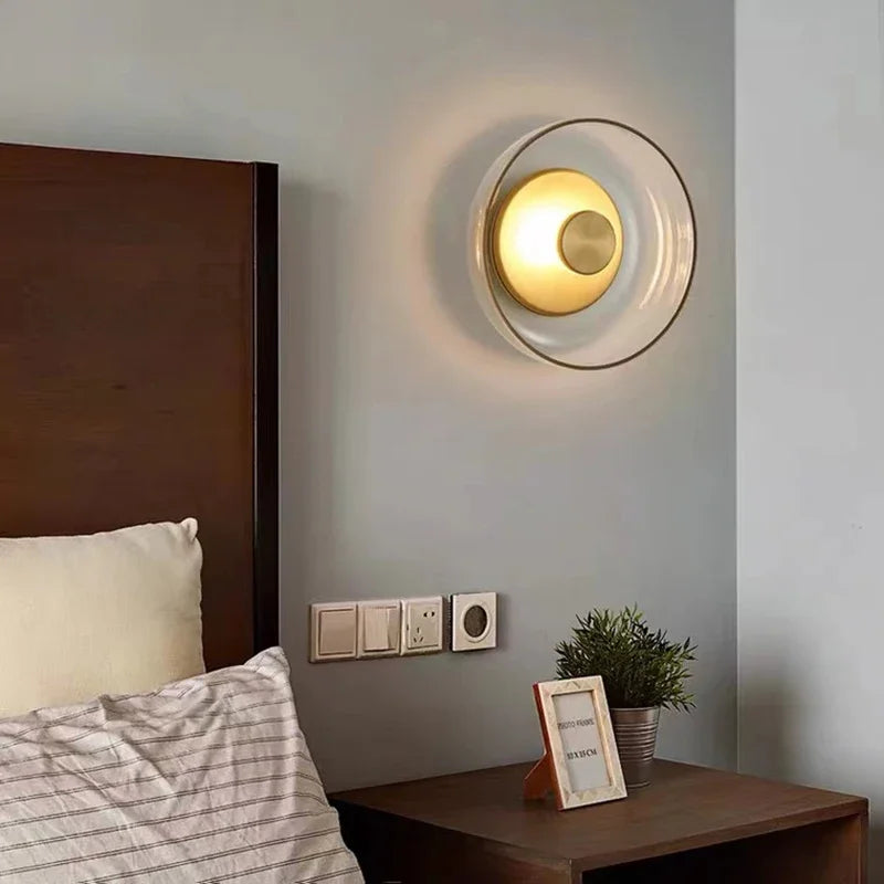 Nordische runde LED-Wandleuchte aus Glas