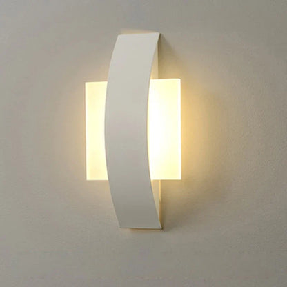 Minimalistische Acryl-Ambiente-Wandleuchte