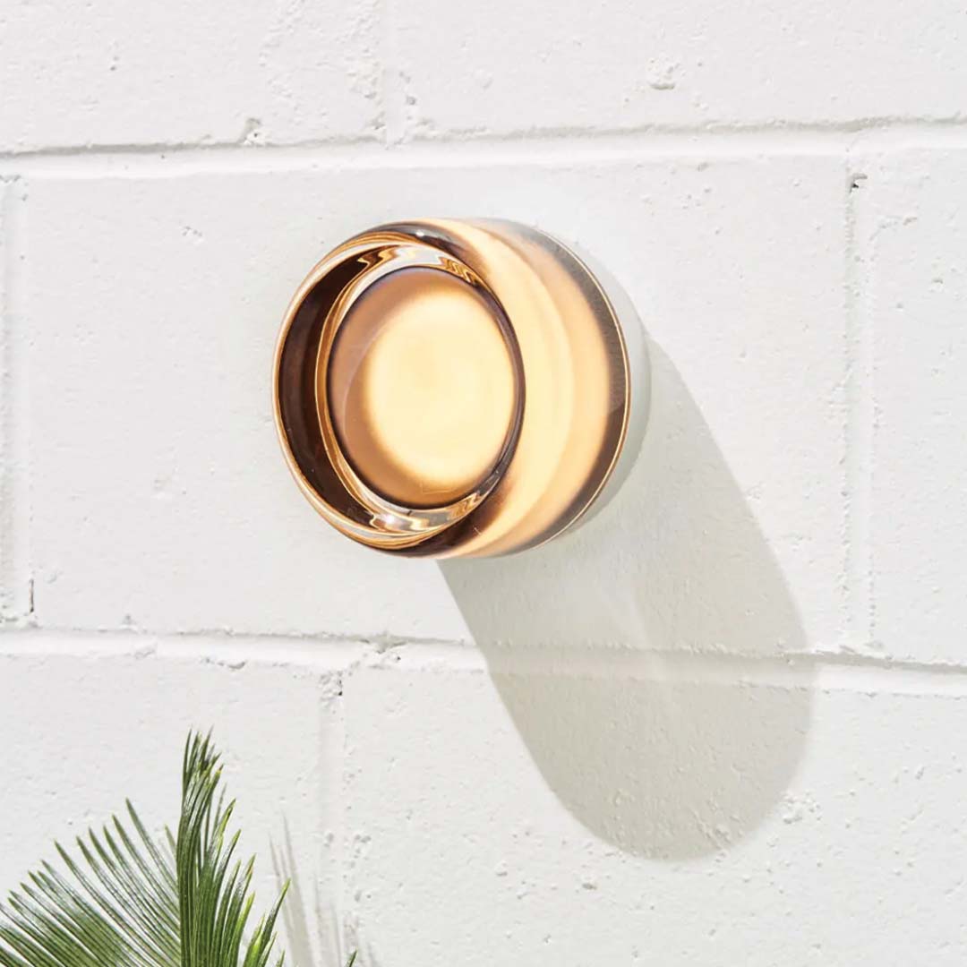 Solaria Modern LED Wall Lamp