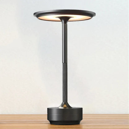 Wiederaufladbare, per Touch dimmbare Schreibtischlampe