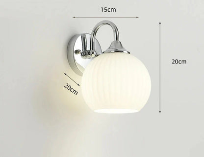 Quashion Ribbed Glass Wall Lamp