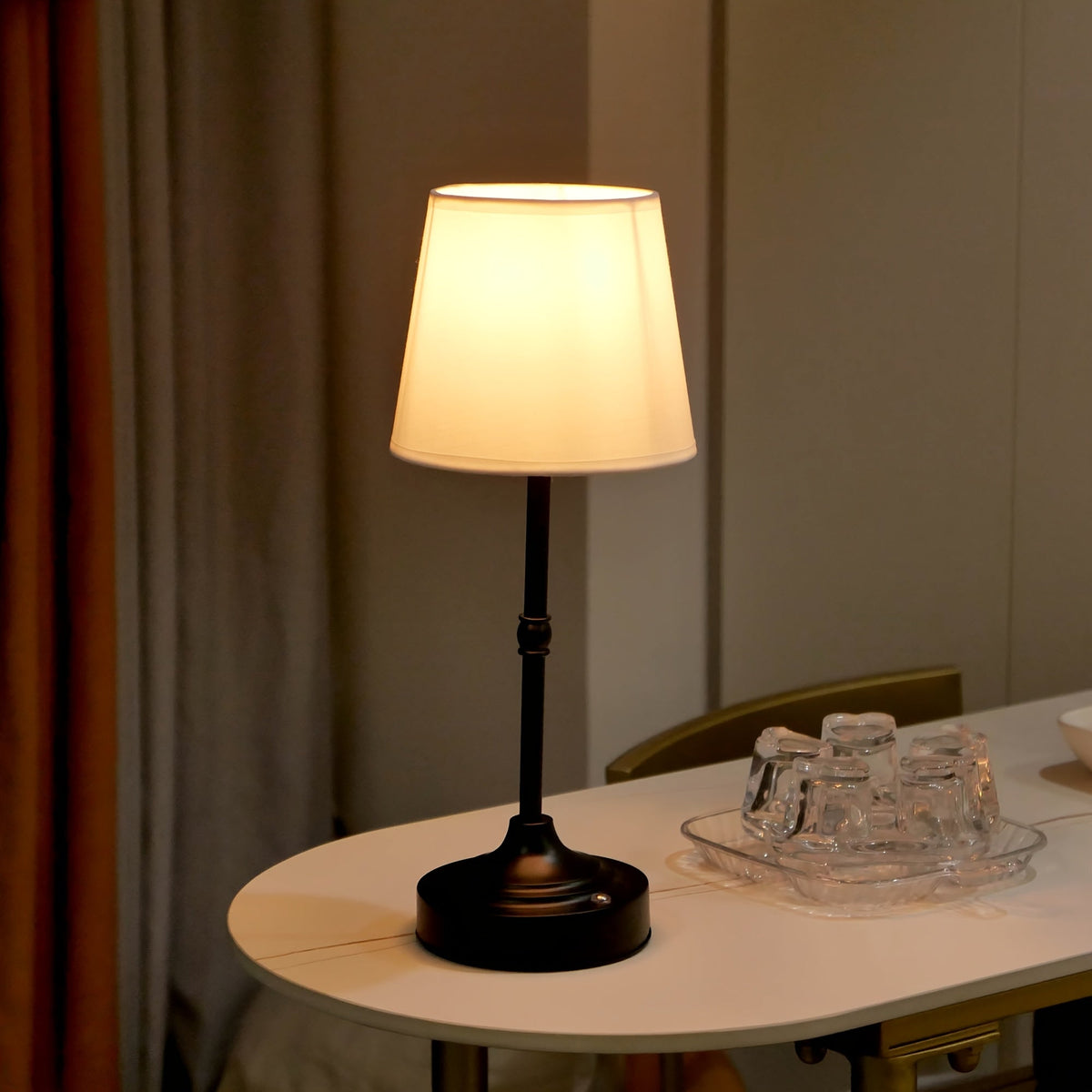 Dimmable Cordless Fabric Shade Table Lamp