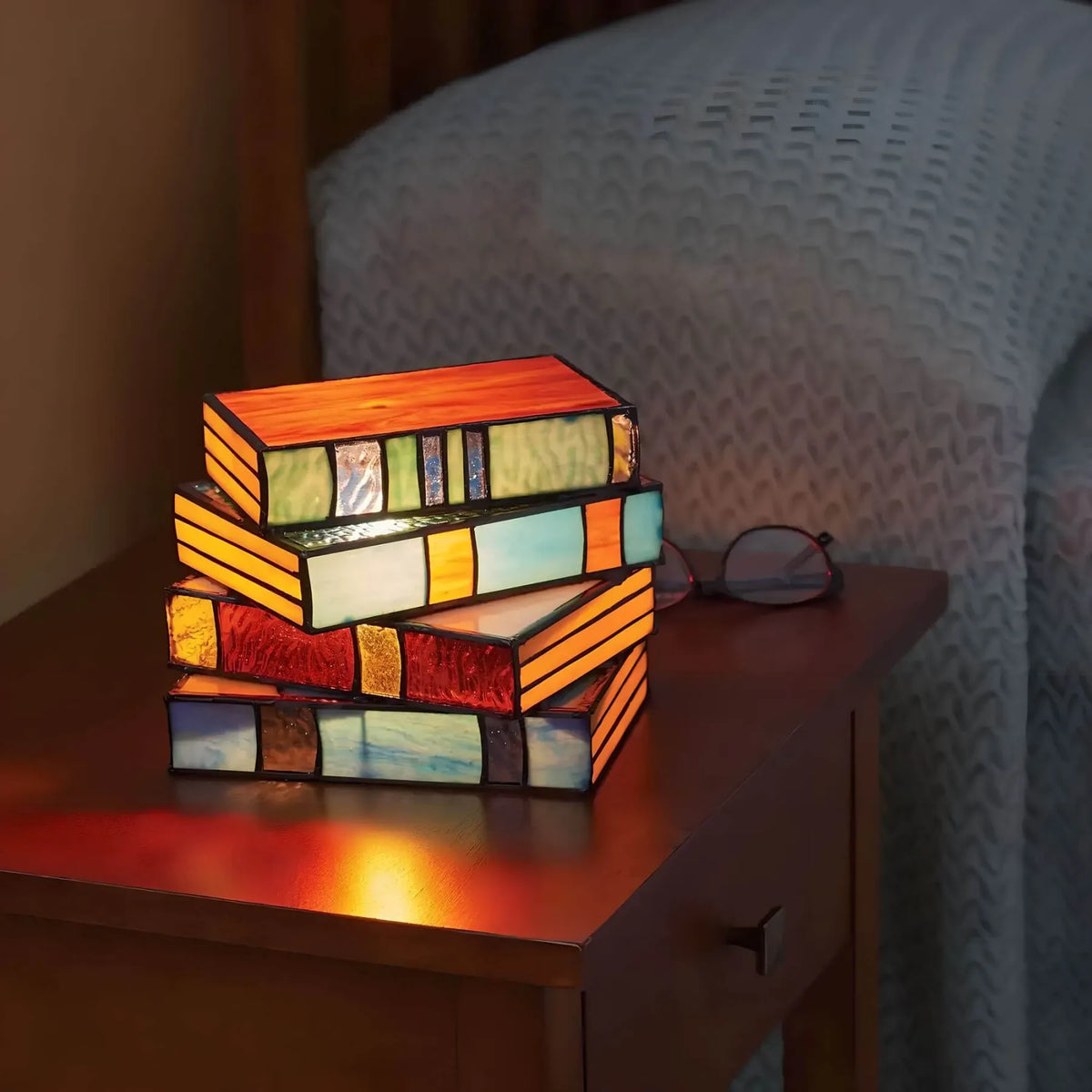 Buntglas-Buchlampe