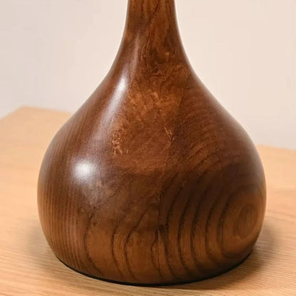 Andi Tischleuchte aus Walnussholz, Messing und Glas