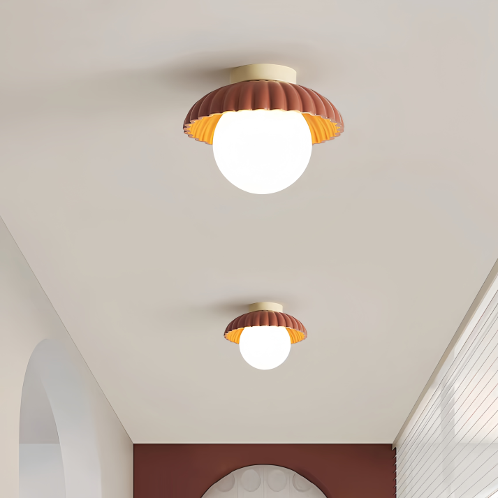 Deckenleuchte für den Flur aus geripptem Eisen und Glas